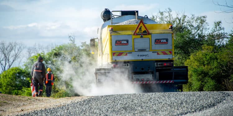 En el departamento de Colonia se ejecuta plan de infraestructura por 300 millones de pesos