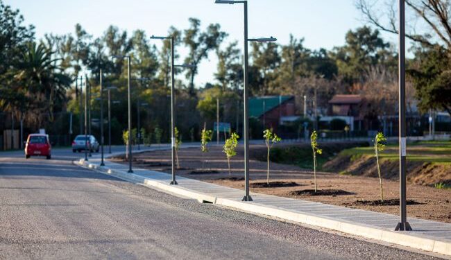 Inauguraron nuevas obras en el entorno de calle Juan Caballero y Rambla Costanera