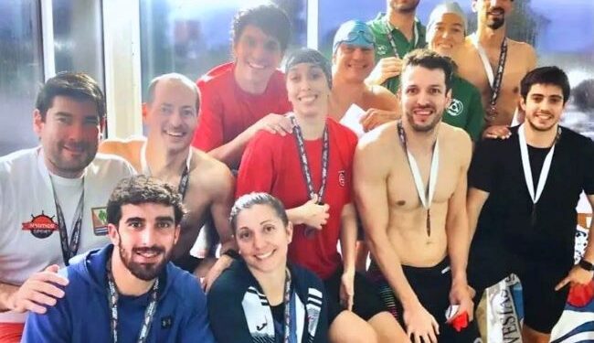Plaza Colonia hizo podio en IV Torneo de Invierno Máster de Natación