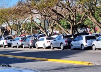 Edila Malvina Sarett cree que el estacionamiento tarifado es una necesidad real en Colonia