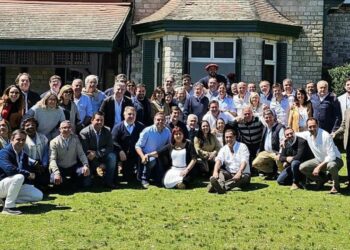 Reunión de legisladores de la coalición de gobierno en la Estancia Anchorena