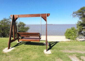 Quedaron habilitadas las hamacas colocadas en la Rambla Costanera