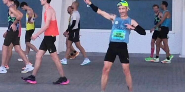 Excelente actuación de Santiago Sobrero en la Maratón de Valencia