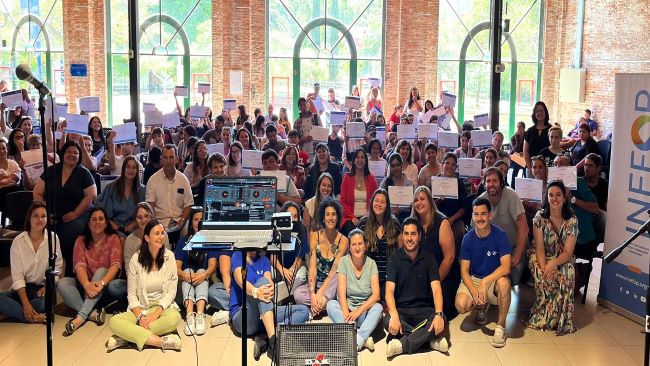 Participantes del programa Accesos recibieron sus certificados de egresos
