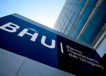 El Parlamento aprobó la ley que busca establecer soluciones para deudores en UR del BHU y ANV