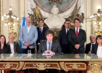 Para el presidente Milei “el problema no es el chef, sino la receta”