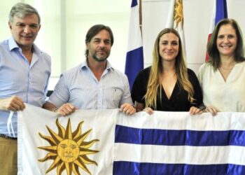 “Es un honor muy grande representar al país y poder llevarme esta bandera hermosa”