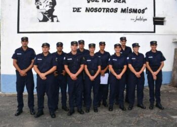 Once nuevos funcionarios ingresaron a la Jefatura de Policía de Colonia