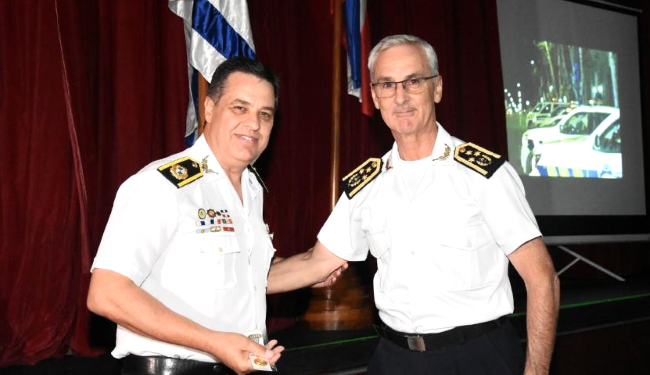 Jefatura de Colonia conmemoró el 194° aniversario de la Policía Nacional