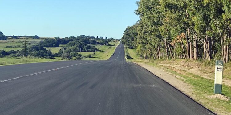 El Ministerio de Transporte inició las obras de carpeta asfáltica en la Ruta 54