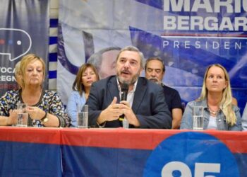 Para Mario Bergara el gobierno de Lacalle Pou ha generado “el mayor atraso cambiario del siglo”