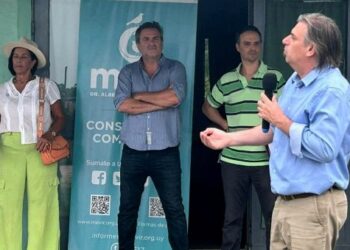 Mevir anunció planes de vivienda en las localidades de Campana y Barker