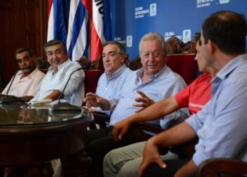 Primer Festival Criollo Nocturno en el Hipódromo del Real de San Carlos