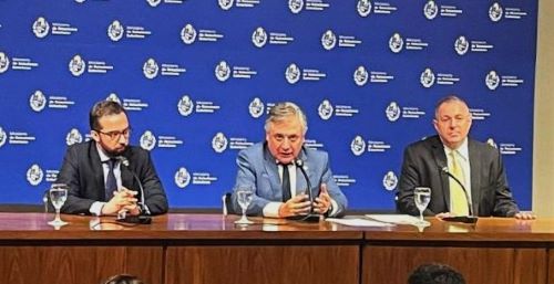 “Se trata de un hecho de absoluta relevancia para nuestro país y un objetivo largamente buscado”