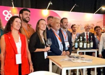 Colonia participa de la primera Cumbre Global de Enoturismo Responsable en Punta del Este