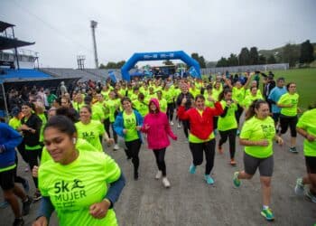 Cientos de participantes le dieron un marco de color y alegría a las 5 K Mujer