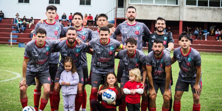 Juventud le ganó a Maracaná y lidera en solitario el Apertura de la Liga de Colonia