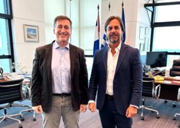 Planchón se reunió con el presidente Lacalle Pou para hablar sobre temas del departamento de Colonia