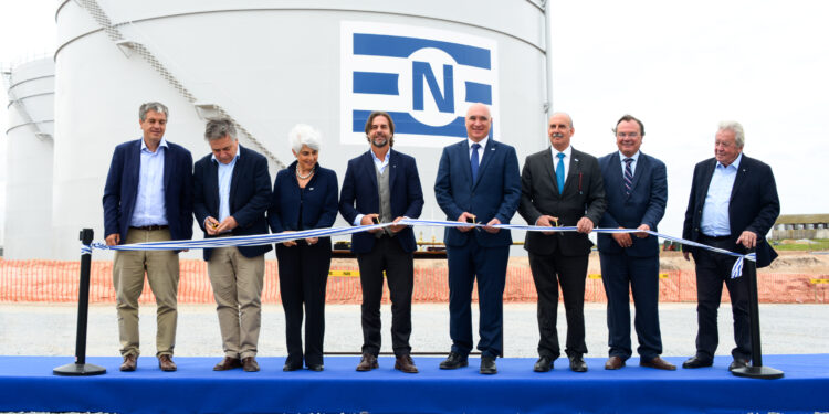Inauguraron en Zona Franca de Palmira una nueva terminal de graneles líquidos