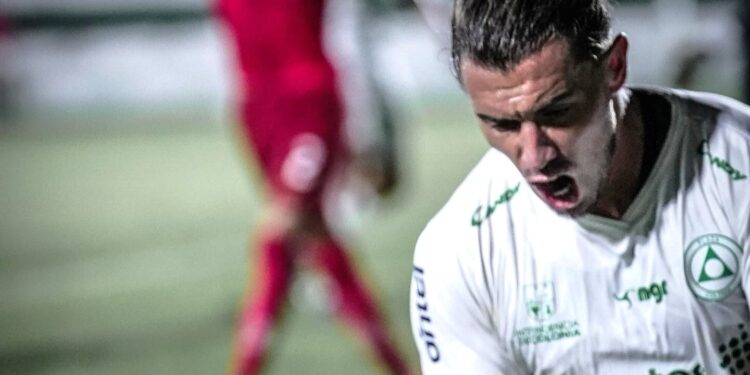 Plaza Colonia le ganó a Rentistas y logró en casa el primer triunfo del torneo