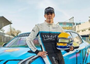 Santiago Urrutia corre en Vallelunga la primera carrera de la temporada 2024