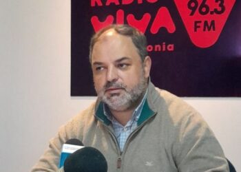 Para el senador Charles Carrera “con la renuncia de Pablo Iturralde no alcanza”