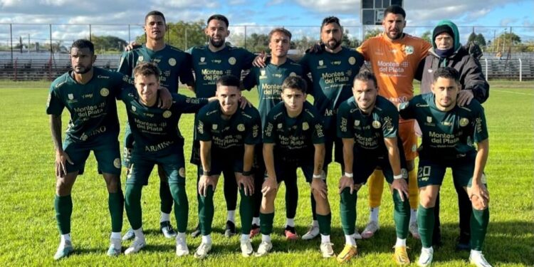 Muy buen triunfo de Plaza Colonia sobre Tacuarembó en el Estadio Raúl Goyenola