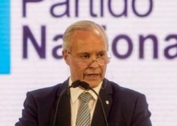 Iturralde renunció a la presidencia del Directorio del Partido Nacional
