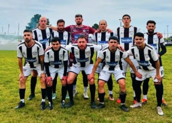 Wanderers pegó primero y le ganó a Peñarol 1-0 en el Parque Ale