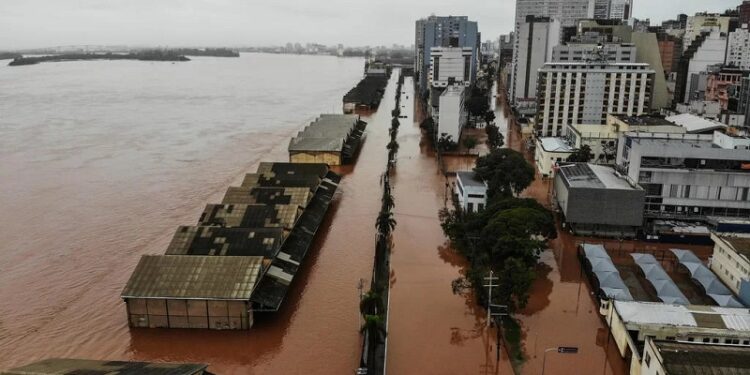 Gobierno de Lula anunció apoyo para trabajadores afectados por inundaciones en Río Grande del Sur