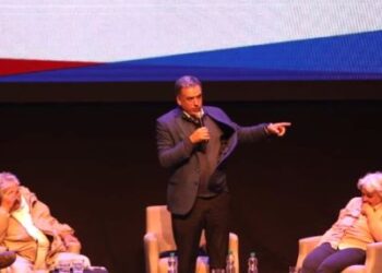 “Llegar para transformar la realidad, gobernar para todos y no para una barrita y tampoco para la mitad”