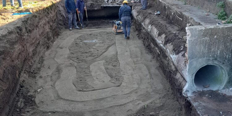 Importante obra de reparación, sustitución y ampliación de la red pluvial en la Plaza de Deportes de Colonia