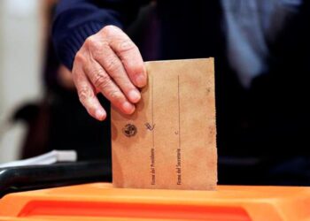 Según cifras oficiales votaron el 36% de los uruguayos habilitados