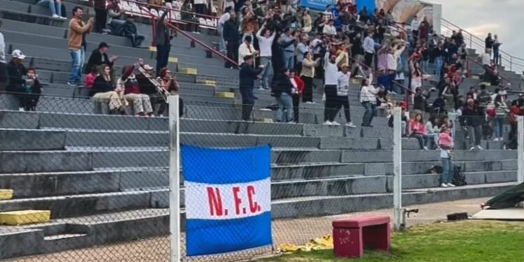 San Carlos lo dio vuelta en Salto pero perdió la clasificación en los penales