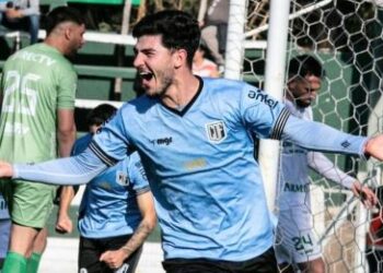 Oriental le ganó 1-0 a Plaza en el Parque Prandi de Colonia