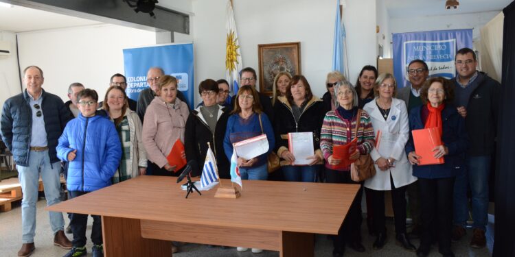 16 familias de Nueva Helvecia recibieron Préstamo de Rehabilitación Urbana