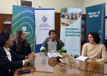 Montes del Plata se unió al proyecto “Soriano Porteras Abiertas” para acercar a estudiantes al mundo rural