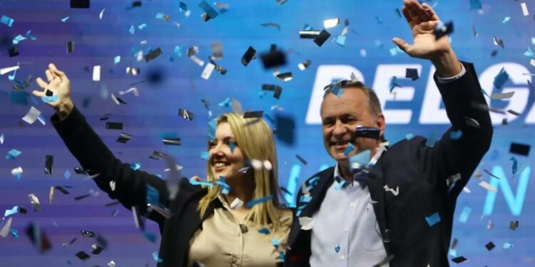 El Partido Nacional proclamó la fórmula Álvaro Delgado y Valeria Ripoll para las elecciones de octubre