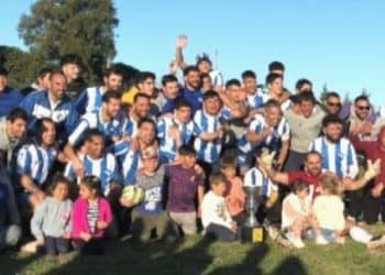 Artesano Campeón de la Tabla Anual en la Divisional B de la Liga de Colonia