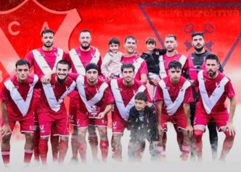 Barrio Sur le ganó 1-0 a Deportivo y se queda en la Divisional A de la Liga