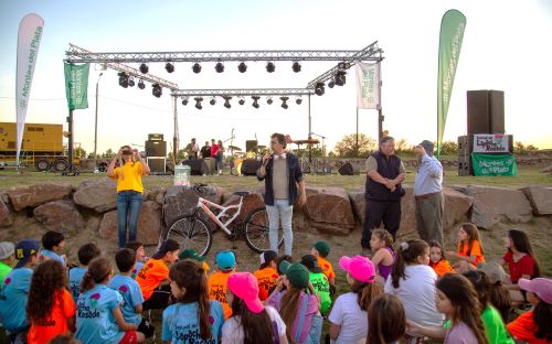 Celebraron la octava edición del Festival del Lapacho Rosado en Puerto Conchillas
