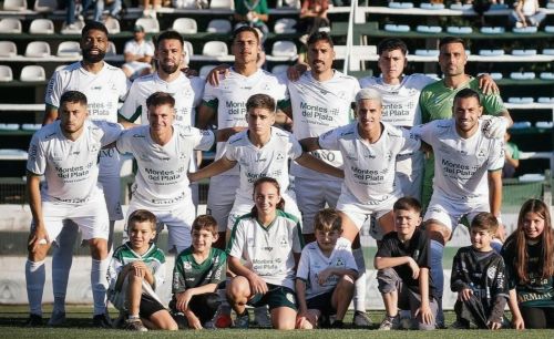 Plaza Colonia ganó, es el único puntero y depende de sí mismo a falta de una fecha