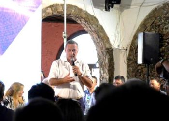 Delgado “no descarta” tener ministros del Frente Amplio en su gabinete