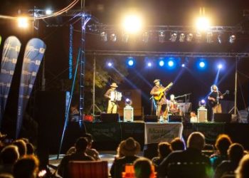 Cerca de 3 mil personas participaron de la séptima edición del Festival de La Islita