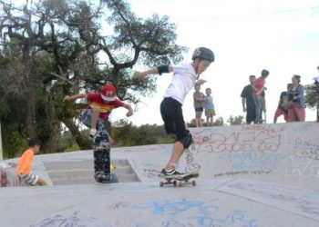 Intendencia inauguró Pista de Skate en la Playa Seré de la ciudad de Carmelo