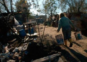 El 18.9 % de la población uruguaya vive en situación de pobreza multidimensional