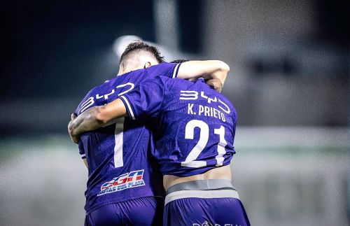 Defensor Sporting ganó un partido en el que Plaza Colonia mereció mejor suerte