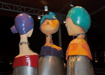 Las Olivas llegaron a la Plaza de Toros del Real de San Carlos en Colonia