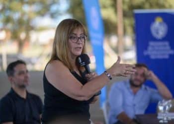 Cecilia Cairo le presentó a Orsi su renuncia al cargo como ministra