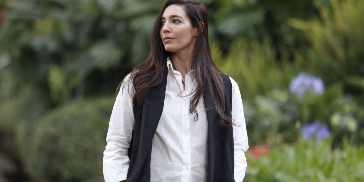 Fernanda Trías y “El Monte de las Furias”, una novela que resuena con la naturaleza y la violencia